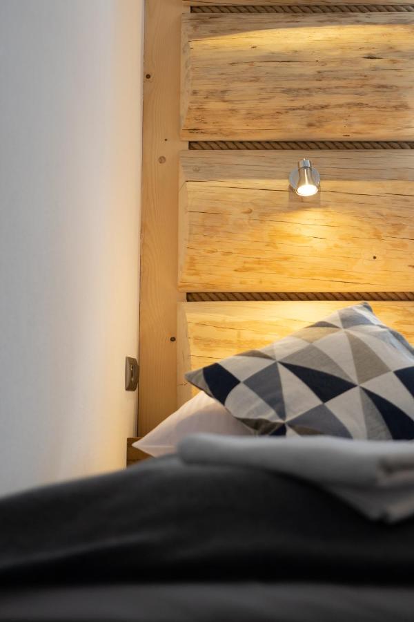 Goscinne Karolina Homestay *